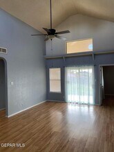1445 Plaza Verde Dr in El Paso, TX - Building Photo - Building Photo