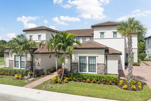 Boca Flores in Boca Raton, FL - Building Photo