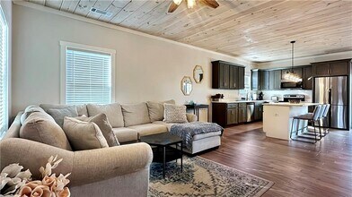 374 Prince Dr in Morganton, GA - Building Photo - Building Photo