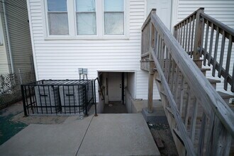 7522 S Langley Ave in Chicago, IL - Building Photo - Building Photo