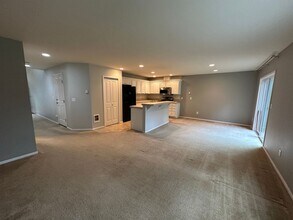 5459 57th Loop SE in Lacey, WA - Building Photo - Building Photo