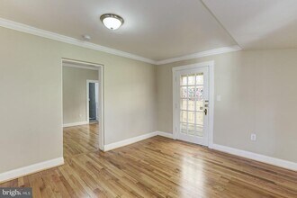 811 Thayer Ave-Unit -3 in Silver Spring, MD - Building Photo - Building Photo