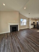 4164-4166 Del Mar Dr SW in Wyoming, MI - Building Photo - Building Photo