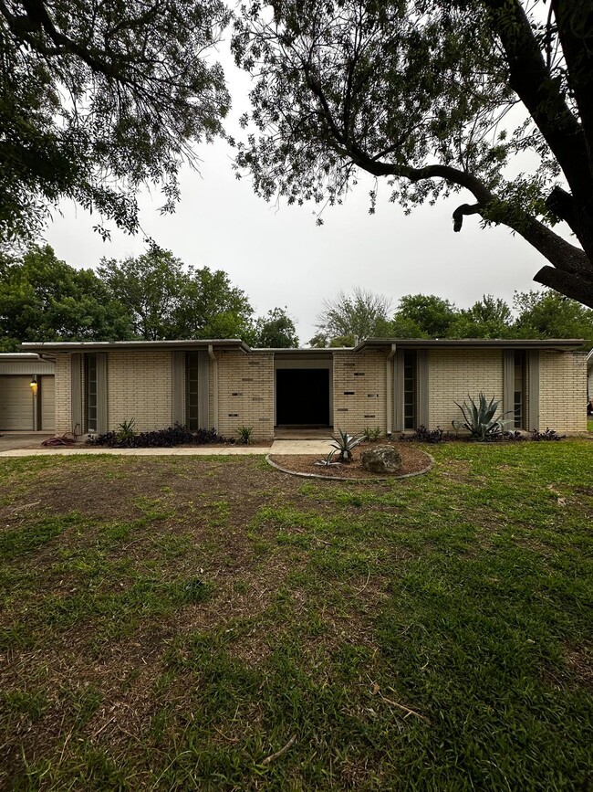 property at 5227 Galahad Dr