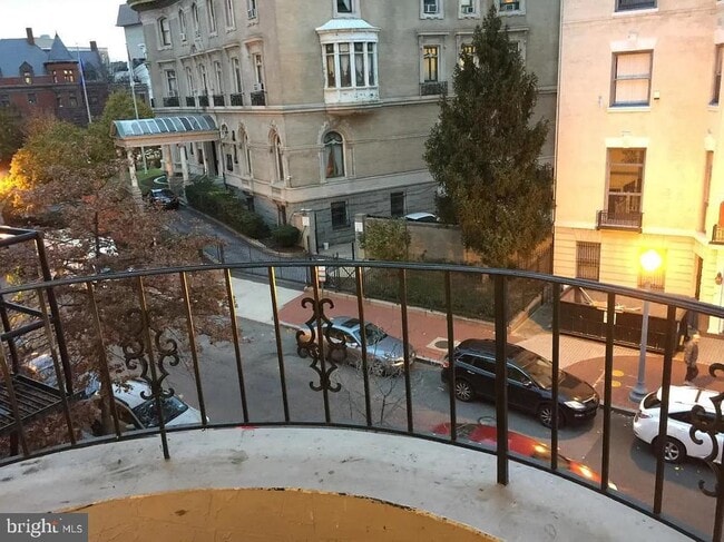 property at 1504 21st St NW