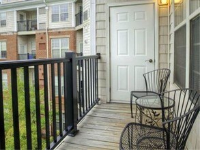 99 Needham St-Unit -B-1415 in Newton, MA - Building Photo - Building Photo