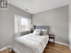 77 William St N in Kawartha Lakes, ON - Building Photo - Building Photo