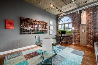 3180 Mathieson Dr NE in Atlanta, GA - Building Photo - Building Photo