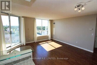1140-1140 Parkwest Pl in Mississauga, ON - Building Photo - Building Photo