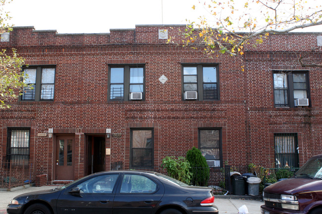 1456 Leland Ave in Bronx, NY - Building Photo - Building Photo