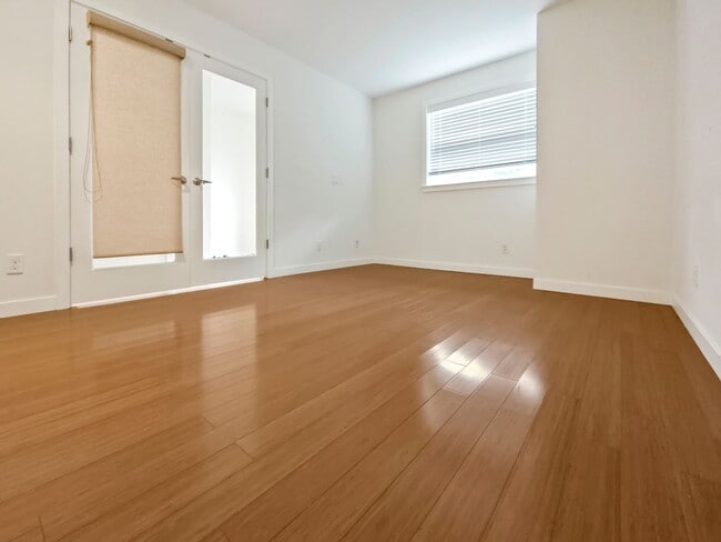 201 27th Ave E in Seattle, WA - Building Photo - Building Photo