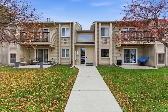 15090 Northpointe Dr in Sterling Heights, MI - Building Photo - Building Photo