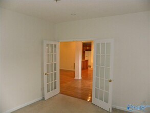 104 Nobleton Ln NW in Huntsville, AL - Building Photo - Building Photo