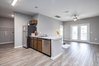 Gateway at Rossville in Rossville, GA - Building Photo - Interior Photo