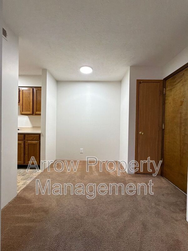 property at 1421 D St