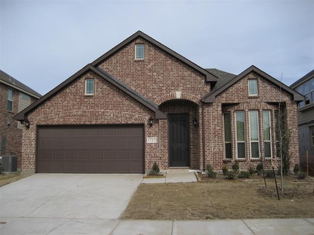 1717 Yellowthroat Dr in Little Elm, TX - Building Photo