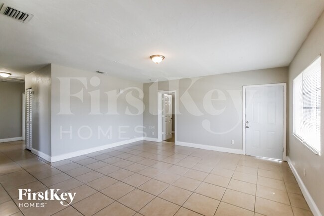 20111 NW 12th Ave in Miami, FL - Building Photo - Building Photo