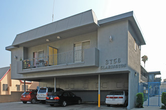 3756 Clarington Ave in Los Angeles, CA - Building Photo - Other