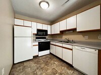1632 5th St photo'