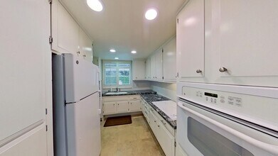 123 Via Estrada in Laguna Woods, CA - Building Photo - Building Photo