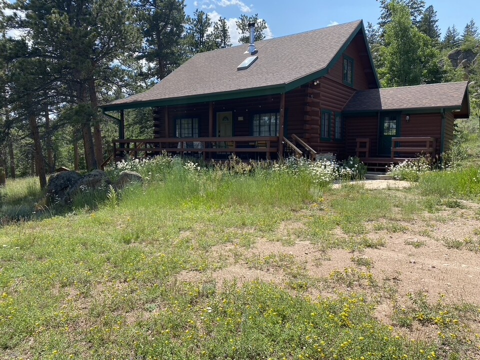 137 Shawnee Rd in Red Feather Lakes, CO - Building Photo