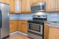 1827 Master St photo'