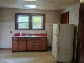 1430 Eagle St in Franklin, PA - Building Photo - Building Photo