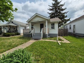 2448 Nill Ave in Dayton, OH - Building Photo