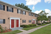 Kings Trail Apartment Homes in Jacksonville, FL - Foto de edificio - Building Photo