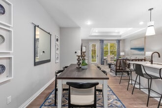 Encore at West Valley in White Lake, MI - Foto de edificio - Building Photo