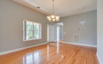 205 Rockingham Meadows Dr in Johnson City, TN - Building Photo - Building Photo