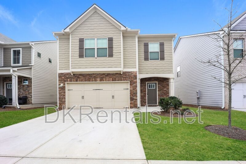 2905 Cottage Ln in College Park, GA - Foto de edificio