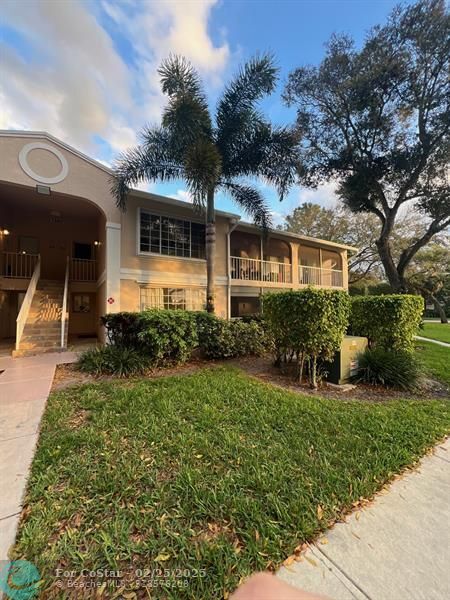 13851 Oneida Dr in Delray Beach, FL - Building Photo
