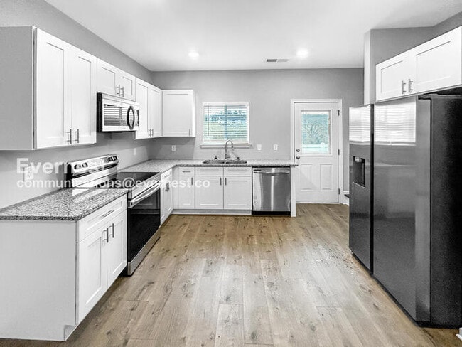 235 Tara Ct in Columbia, TN - Building Photo - Building Photo