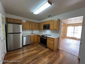 3069 Sea Gate Cir in Merritt Island, FL - Building Photo - Building Photo