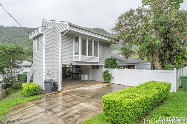 property at 2752 Kalihi St