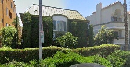 816 N. Hudson Drive, in Los Angeles, CA - Building Photo - Building Photo