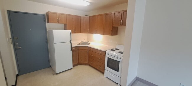 property at 13516-102 102 St NW