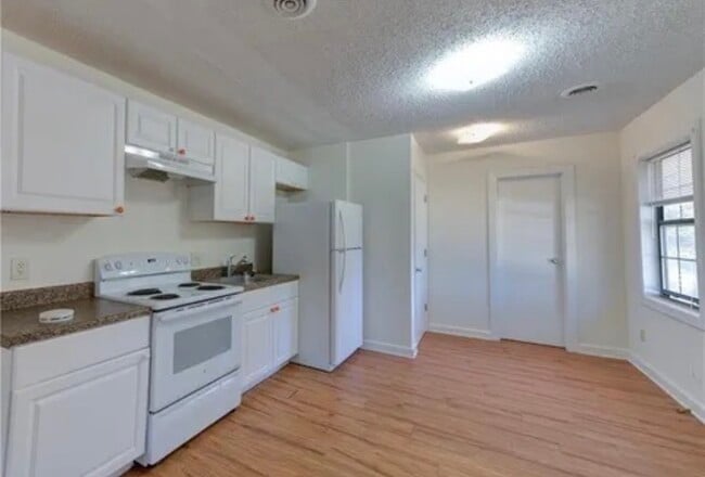 3583 Midway Rd, Unit #A