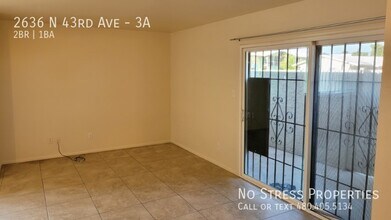 2636 N 43rd Ave in Phoenix, AZ - Foto de edificio - Building Photo