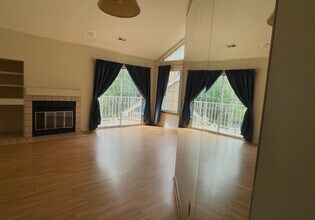 6036 Gunbarrel Ave, Unit 6036 Gunbarrel Ave in Boulder, CO - Foto de edificio - Building Photo
