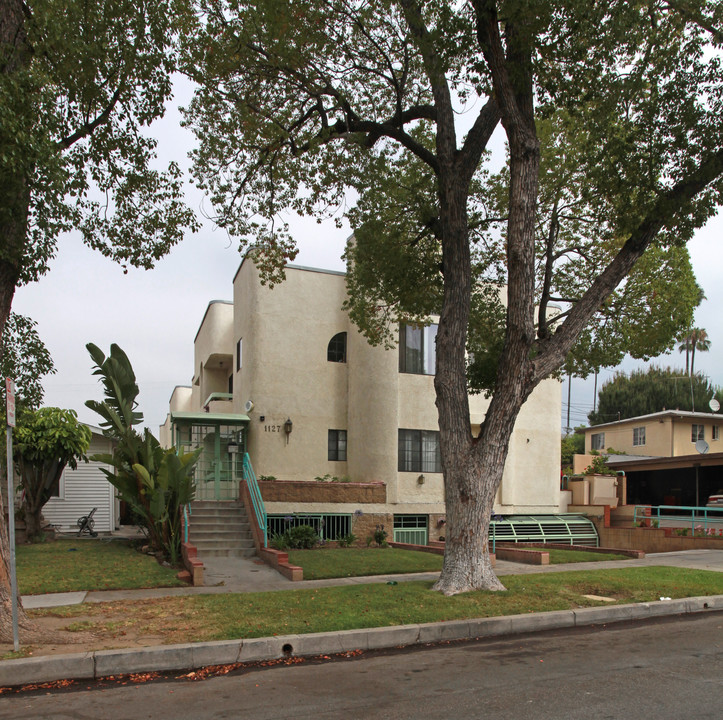 1127 Spazier Ave in Glendale, CA - Building Photo