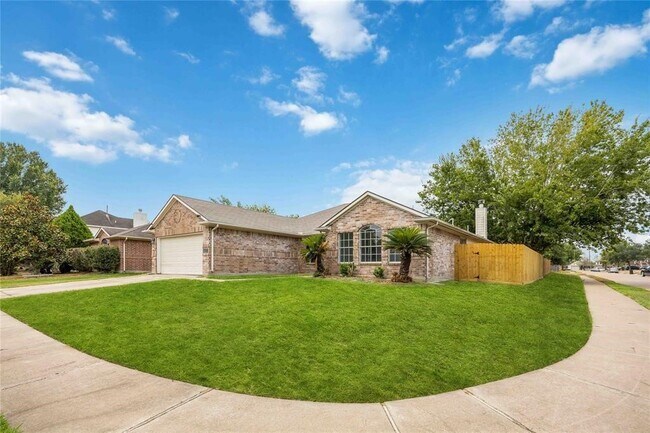 6647 Amberfield Ln in Katy, TX - Building Photo - Building Photo