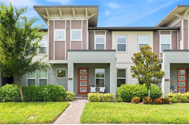 7025 Carrickbend Ln
