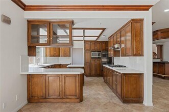 17830 Arvida Dr in Los Angeles, CA - Building Photo - Building Photo