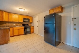 424 Great Rd in Acton, MA - Building Photo - Building Photo