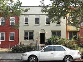 124 Q St NW, Unit 4 in Washington, DC - Foto de edificio - Building Photo