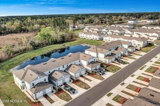 9008 Gifford Dr in Jacksonville, FL - Building Photo - Building Photo