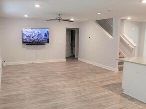 3139 Heritage Oaks Cir in Navarre, FL - Building Photo - Building Photo