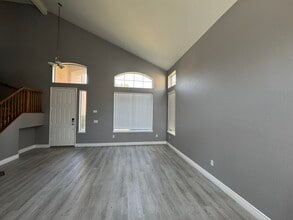 9177 Lantana Dr in Corona, CA - Building Photo - Building Photo